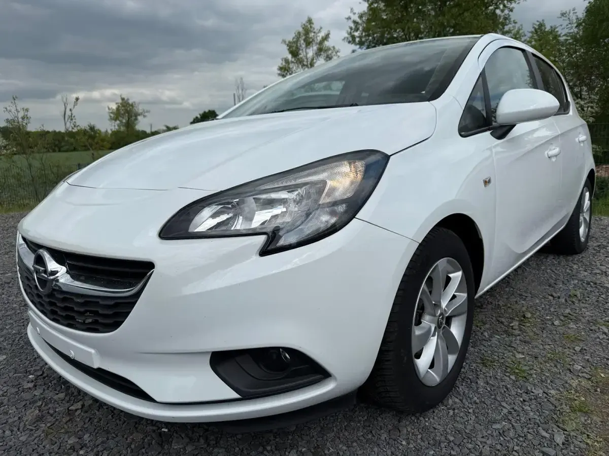 Gebraucht Opel Corsa 90 PS (66 kW) 2017 Weiß Kleinwagen