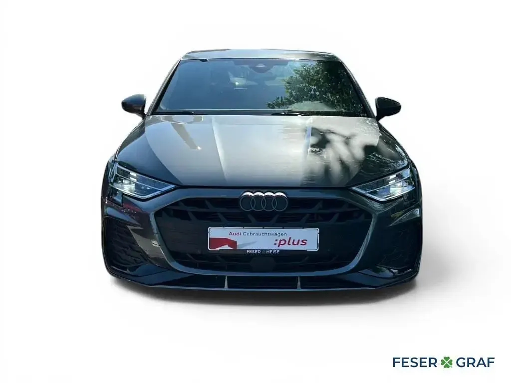 Gebraucht Audi A3 S-Line 150 PS (110 kW) 2025 Daytonagrau perleffekt Limousine