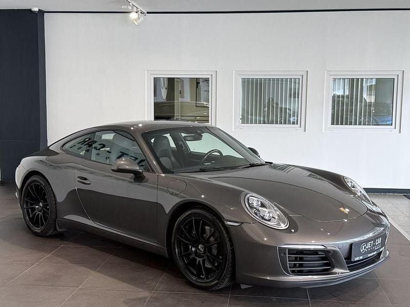 Gebraucht Porsche 911 Carrera 370 PS (272 kW) 2018 Grau Coupé
