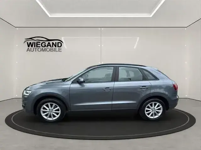 Gebraucht Audi Q3 Design 140 PS (102 kW) 2013 Grau SUV