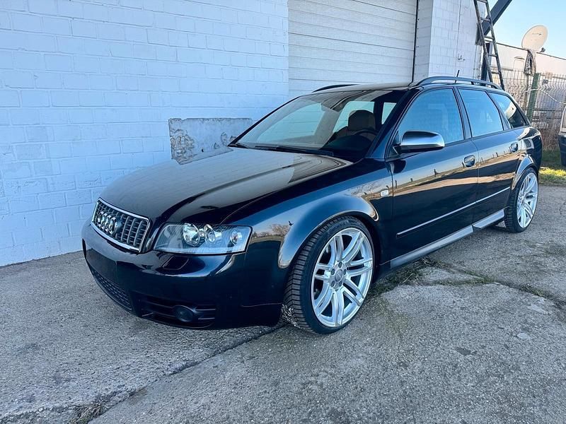Second-hand Audi S4 344 CP (253 kW) 2004 Negru Break