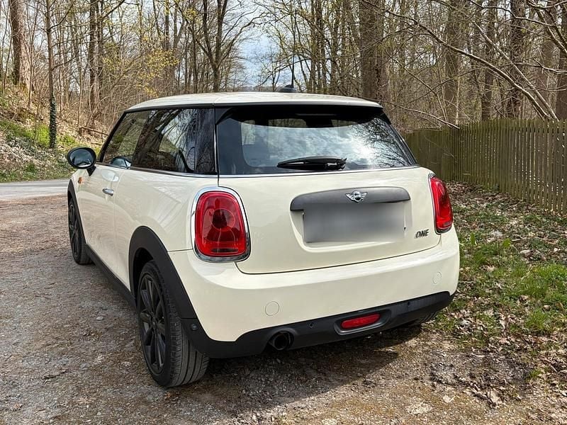 Usado Mini Cooper 102 HP (75 kW) 2018 Bege Citadino