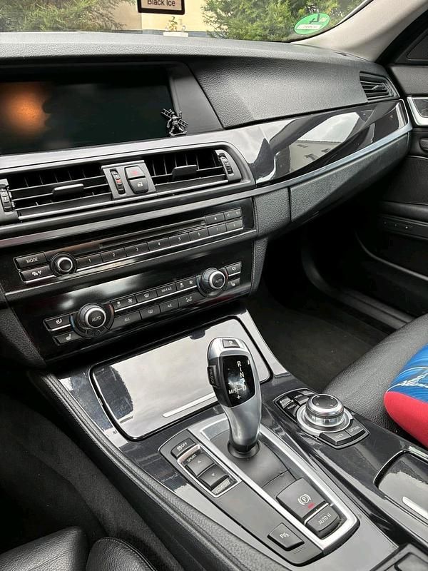 Gebraucht BMW 520 Efficient Dynamics 184 PS (135 kW) 2013 Weiß Limousine