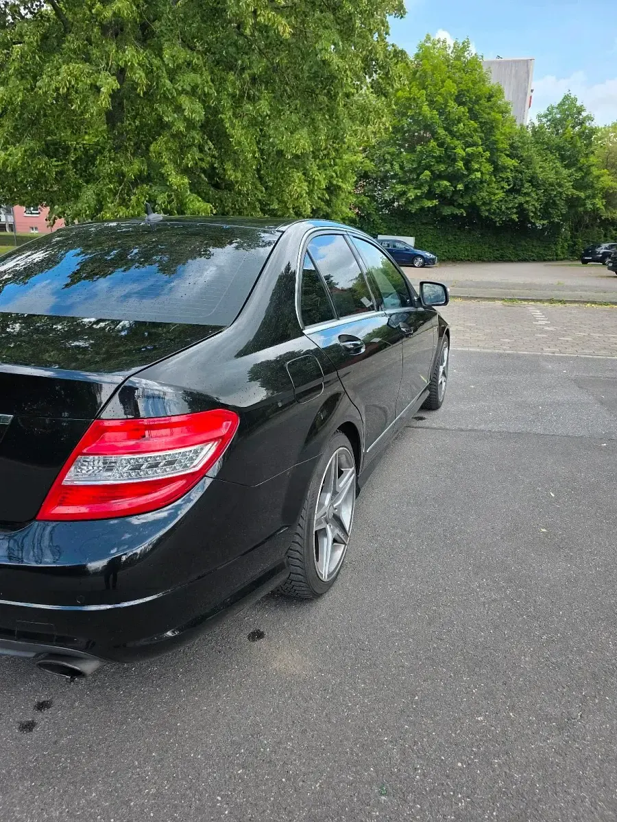 Gebraucht Mercedes C320 AMG 240 PS (176 kW) 2008 Schwarz Limousine