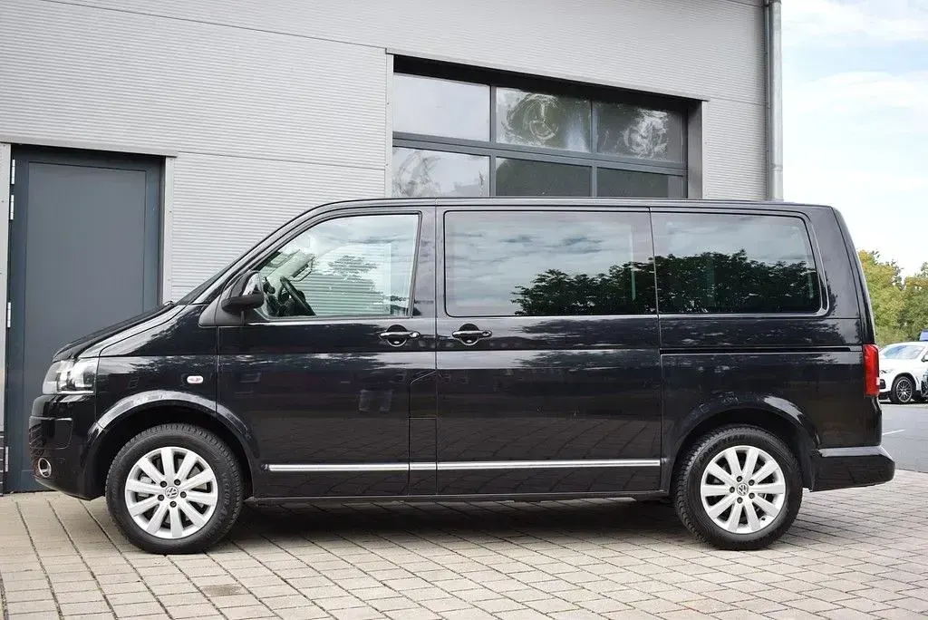 Gebraucht VW Multivan Highline 179 PS (131 kW) 2013 Schwarz Van / Kleinbus