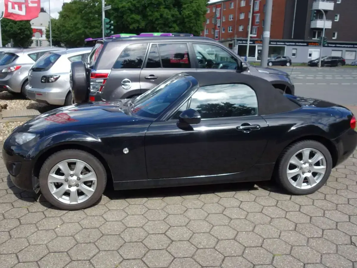 Gebraucht Mazda MX5 Center-Line 126 PS (92 kW) 2010 Schwarz Cabrio