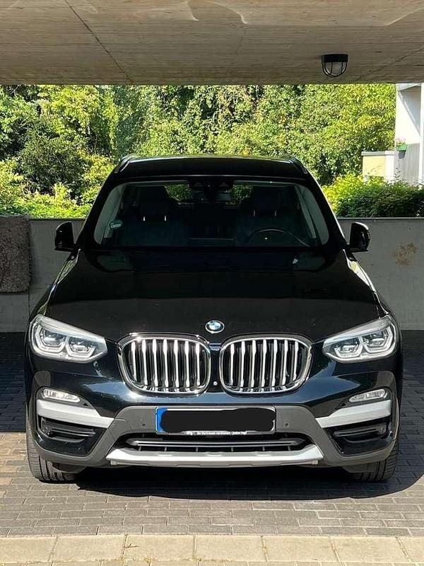Schwarz Gebraucht 2019 BMW X3 xLine SUV | 34.250 € (Fairer Preis) - Bild 1/4