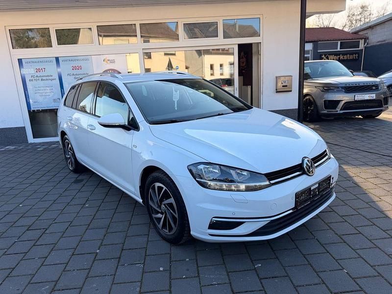 Gebraucht VW Golf VII Join 116 PS (85 kW) 2018 Weiß Kombi