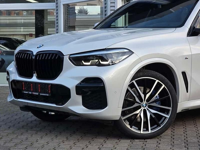 Gebraucht BMW X5 M Sport 333 PS (244 kW) 2022 Weiß SUV