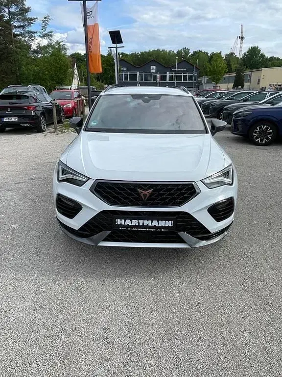 Käytetty Cupra Ateca Basis 300 HP (220 kW) 2023 Valkoinen Katumaasturi