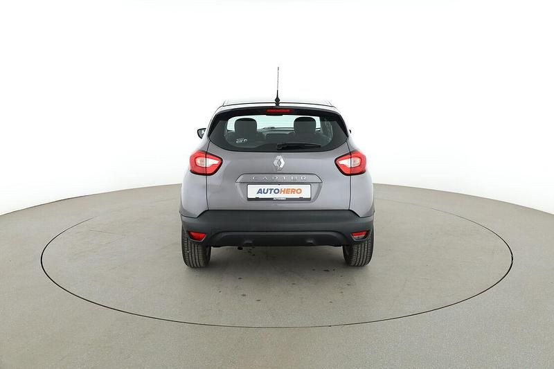 Gebraucht Renault Captur Experience 120 PS (88 kW) 2017 Grau SUV