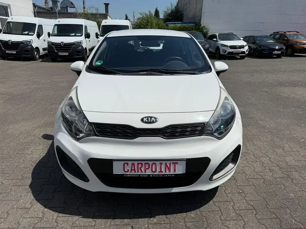 Gebraucht Kia Rio Edition 7 86 PS (63 kW) 2012 Weiß Limousine