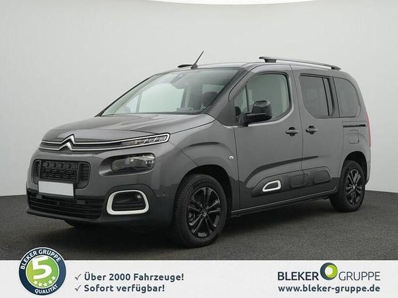 Lackierung platiniumgrau/typ aussenverkleidung metalliclackierung Gebraucht 2023 Citroën Berlingo PureTech Van / Kleinbus | 25.980 € (Etwas zu teuer) - Bild 1/4