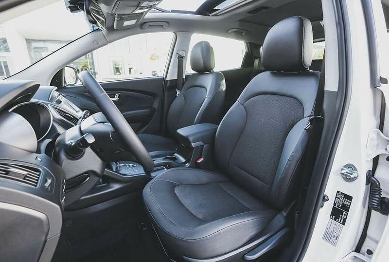 Gebraucht Hyundai ix35 136 PS (100 kW) 2015 Weiß SUV