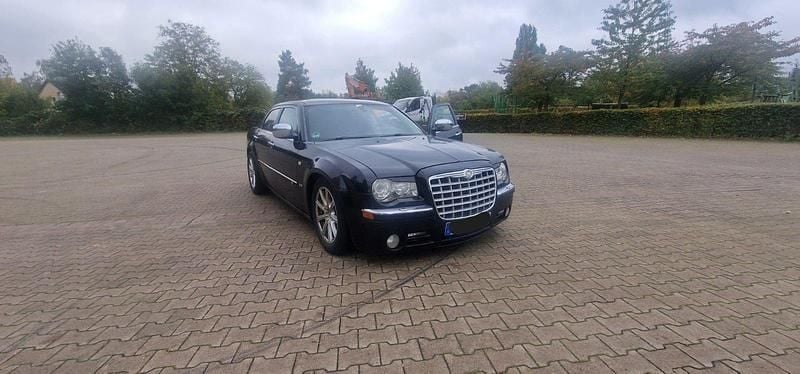 Schwarz Gebraucht 2009 Chrysler 300C Limousine | 6.500 € (Superpreis) - Bild 1/4