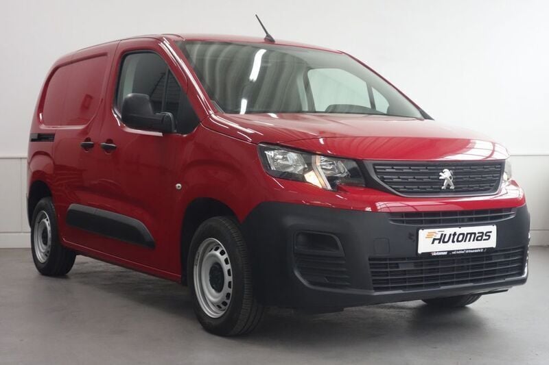 Gebraucht Peugeot Partner 75 PS (55 kW) 2021 Rot Van / Kleinbus