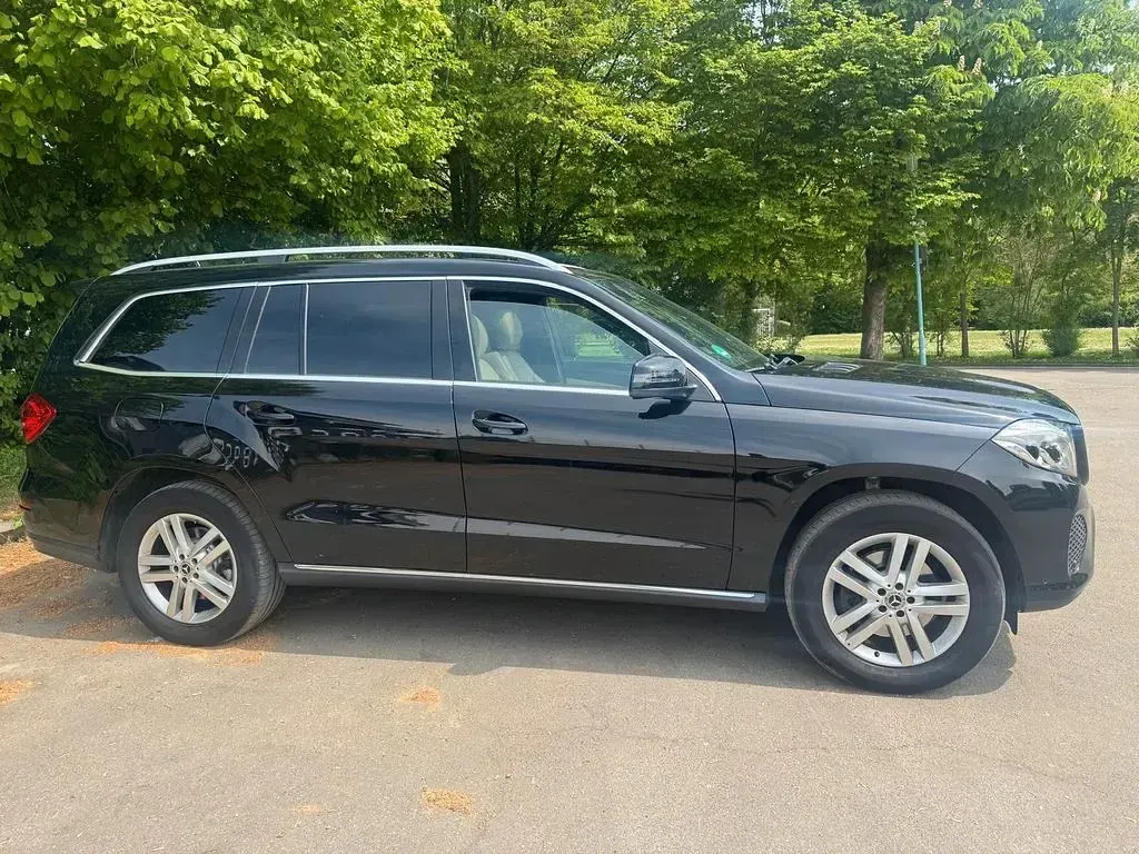 Gebraucht Mercedes GLS350 190 PS (139 kW) 2018 Schwarz SUV