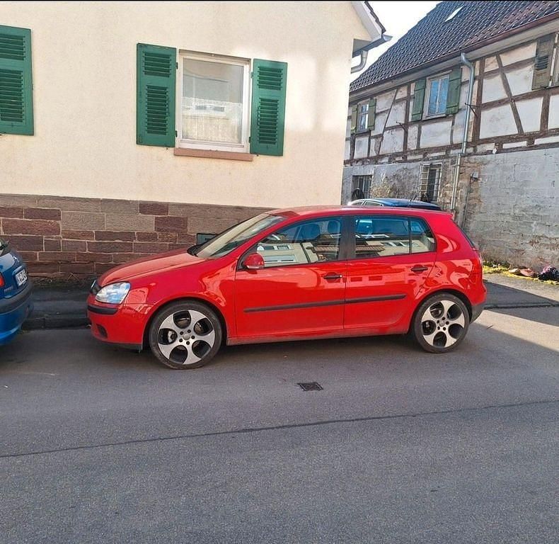 Gebraucht VW Golf IV 102 PS (75 kW) 2005 Rot Limousine