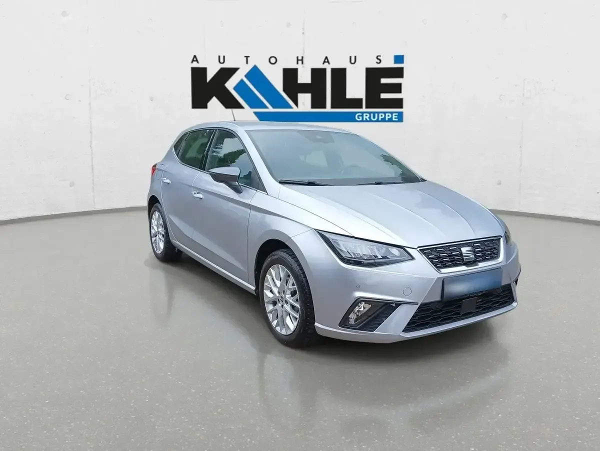 Gebraucht Seat Ibiza XCELLENCE 110 PS (80 kW) 2023 Silber Kleinwagen