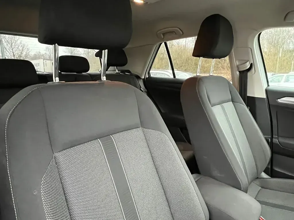 Second-hand VW T-Roc Life 110 CP (80 kW) 2022 Alb SUV
