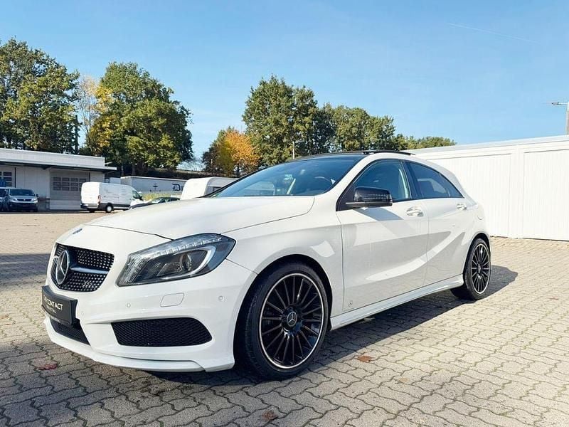 Weiß Gebraucht 2015 Mercedes A220 AMG line Limousine | 14.999 € (Fairer Preis) - Bild 1/4