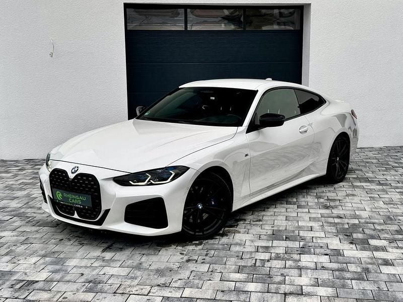 Weiß Gebraucht 2021 BMW M440 M Sport Limousine | 41.990 € (Fairer Preis) - Bild 1/4
