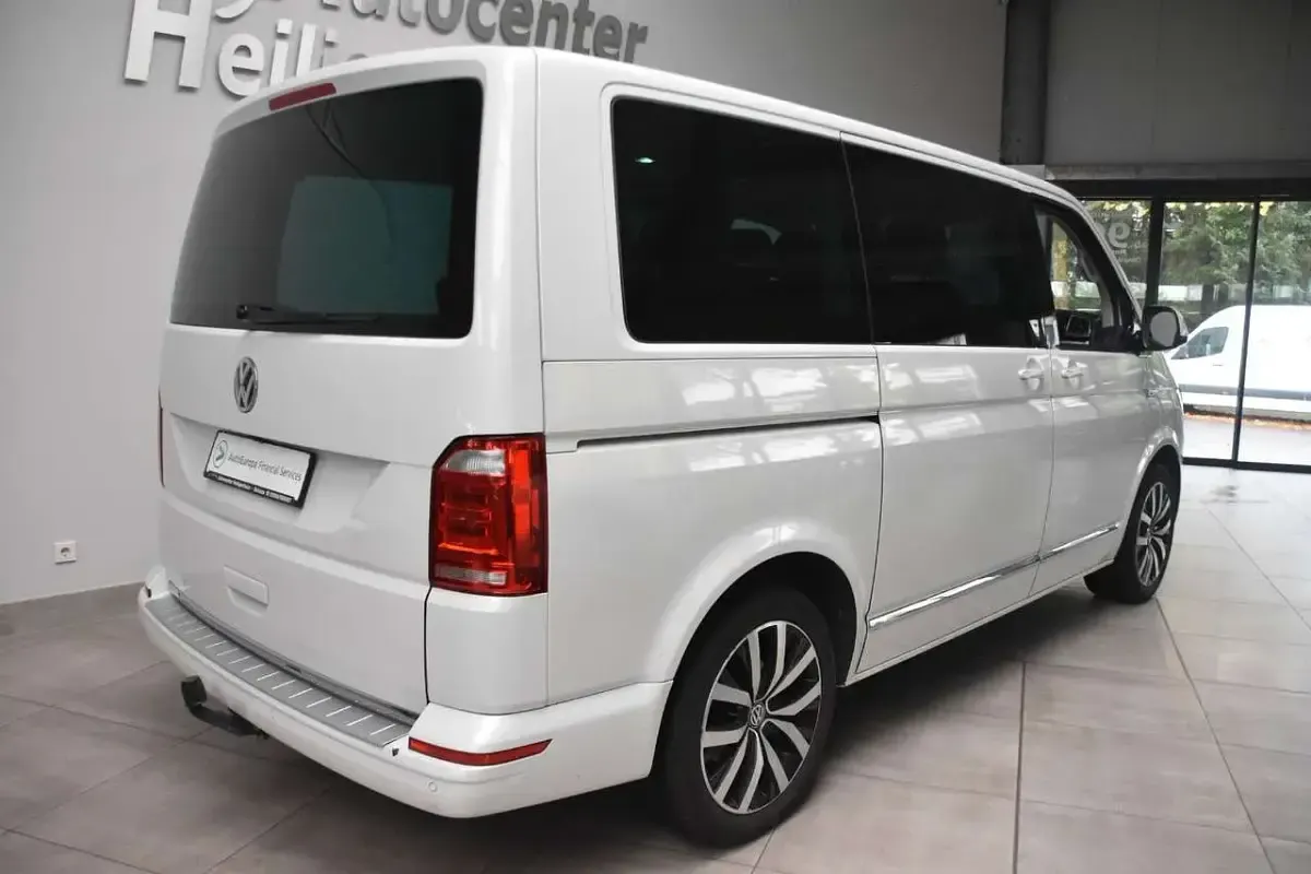 Używany VW T6 Highline 204 KM (150 kW) 2016 Biały Van