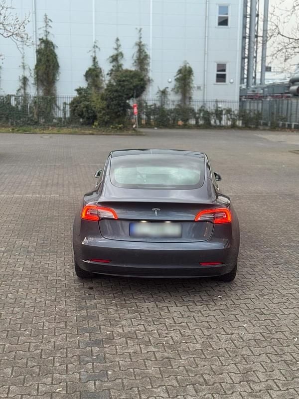 Gebraucht Tesla Model 3 Standard Range 239 kW (325 PS) 2020 Grau Limousine