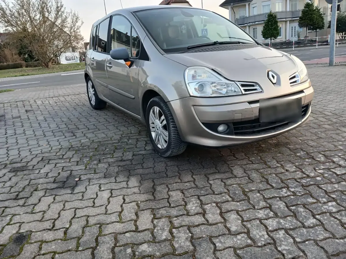 Gebraucht Renault Grand Modus 104 PS (76 kW) 2010 Van / Kleinbus