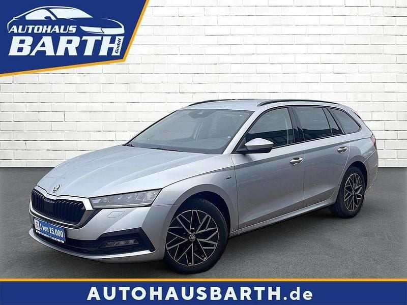 Brilliantsilber metallic (metallic) Gebraucht 2022 Skoda Octavia Kombi | 19.390 € (Superpreis) - Bild 1/4