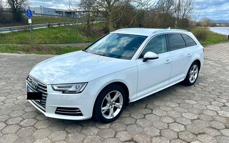 Gebraucht Audi A4 Ambiente 190 PS (139 kW) 2018 Weiß Kombi