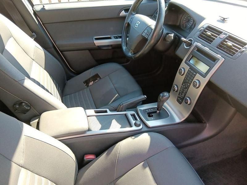 Gebraucht Volvo S40 140 PS (102 kW) 2007 Silber Limousine