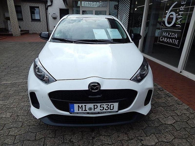 Gebraucht Mazda 2 Center-Line 116 PS (85 kW) 2025 Lunar white Kleinwagen