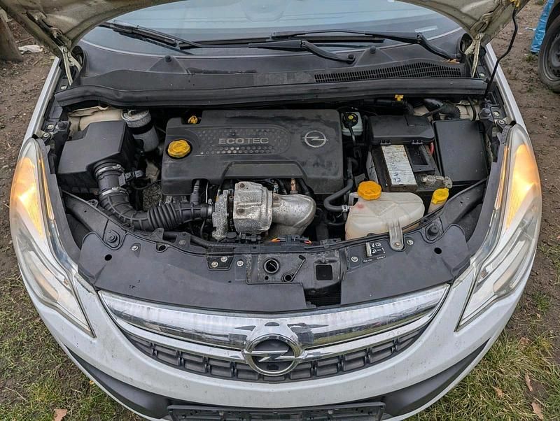 Gebraucht Opel Corsa 95 PS (69 kW) 2009 Weiß Kleinwagen