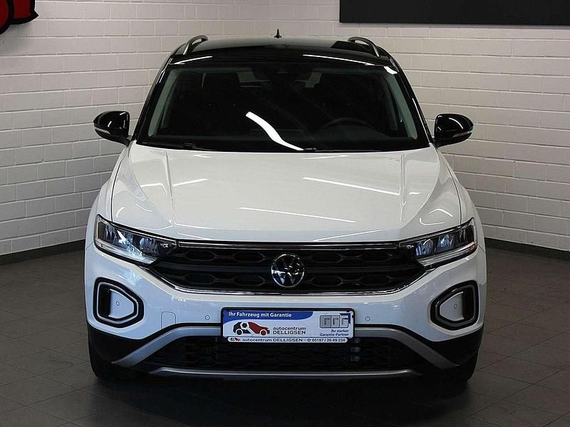 Gebraucht VW T-Roc Pro 150 PS (110 kW) 2023 Pure white SUV