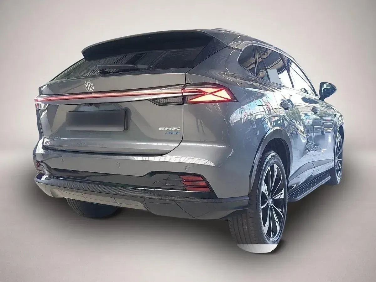 Neu MG HS Luxury 272 PS (200 kW) 2026 Manufacturer SUV