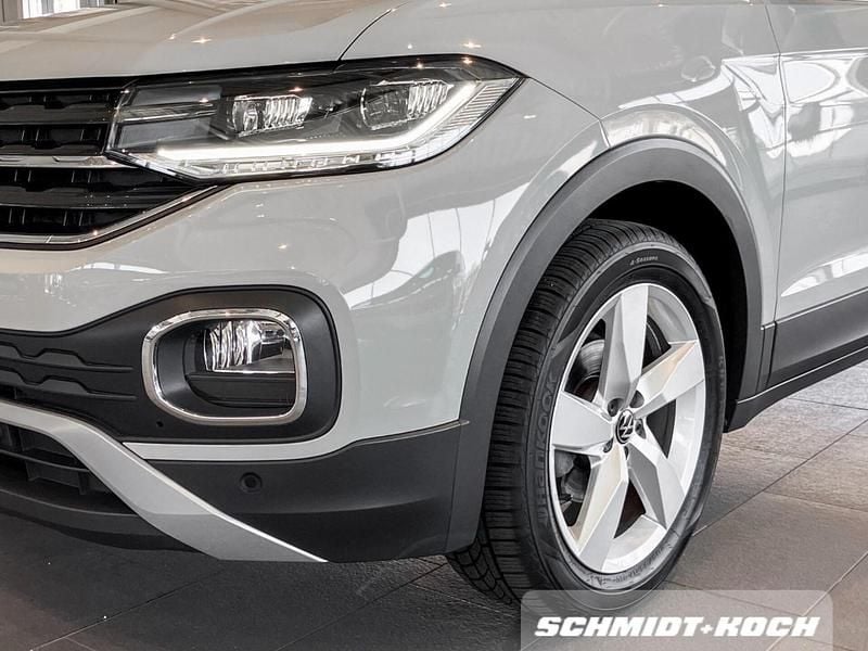 Gebraucht VW T-Cross Style 110 PS (80 kW) 2022 Ascotgrau (silber) SUV