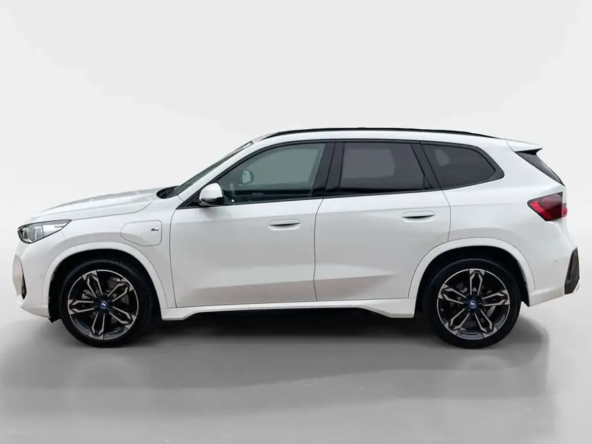 Gebraucht BMW X1 M Sport 326 PS (239 kW) 2023 Alpinweiss iii SUV
