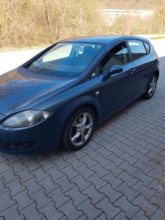 Gebraucht Seat Leon Reference 125 PS (91 kW) 2009 Grau Kleinwagen