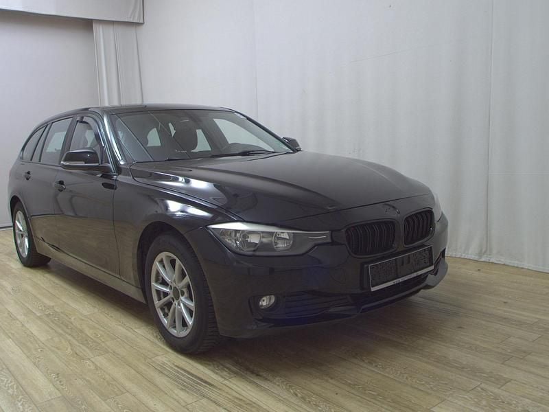 Gebraucht BMW 318 143 PS (105 kW) 2014 Schwarz ii Kombi