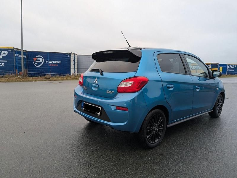 Gebraucht Mitsubishi Space Star Active 80 PS (58 kW) 2019 Blau Kleinwagen