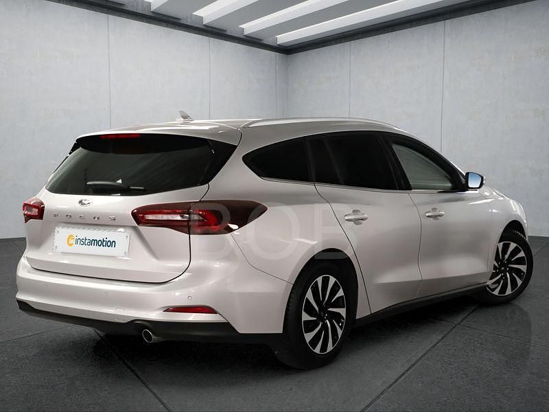 Gebraucht Ford Focus 125 PS (91 kW) 2024 Silber Kombi