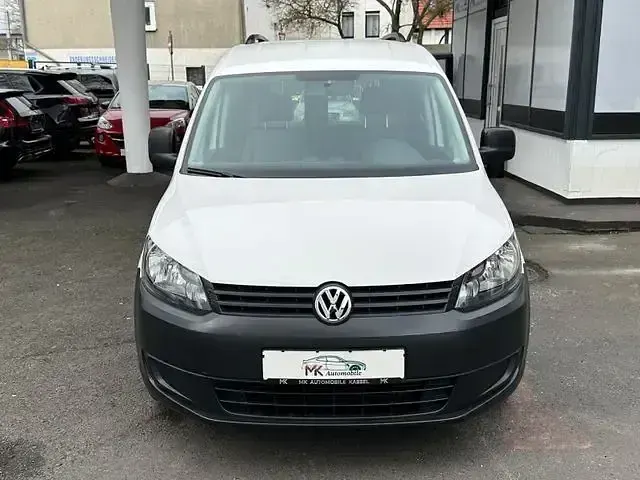 Käytetty VW Caddy 102 HP (75 kW) 2014 Andere Tila-auto