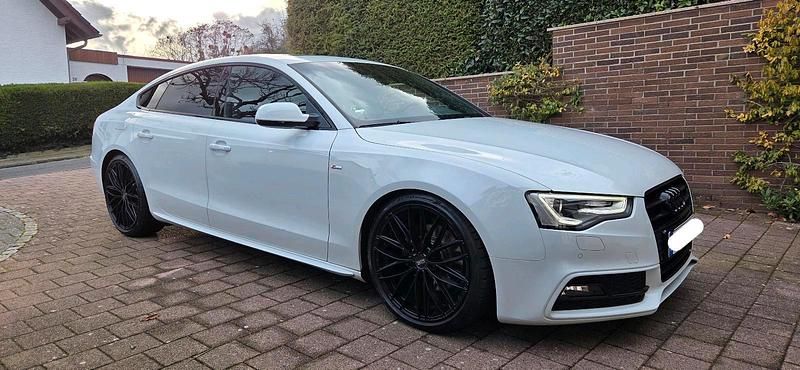 Gebraucht Audi A5 Sportback S-Line 177 PS (130 kW) 2015 Weiß Kleinwagen