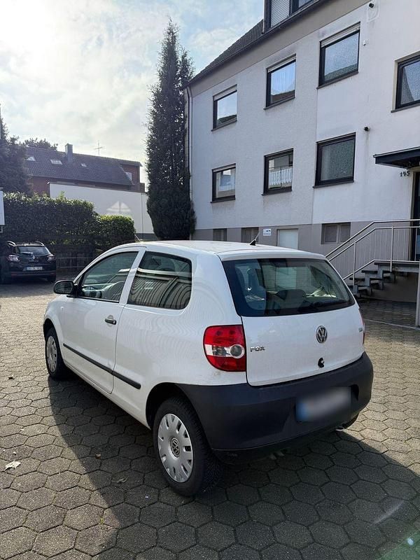 Usata VW Fox 69 CV (50 kW) 2007 Bianco Utilitaria