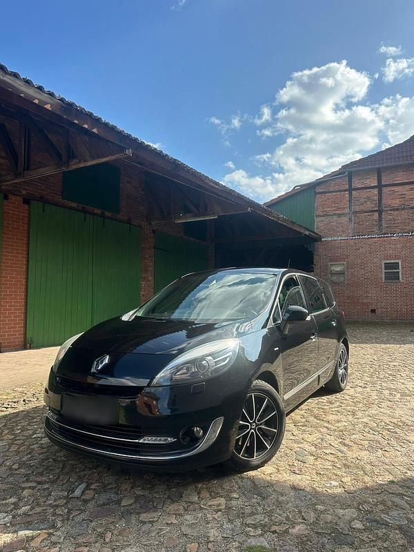 Schwarz Gebraucht 2013 Renault Grand Scénic III Van / Kleinbus | 4.800 € (Fairer Preis) - Bild 1/4