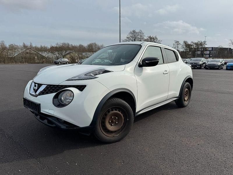 Gebraucht Nissan Juke Acenta 117 PS (86 kW) 2015 Weiß SUV