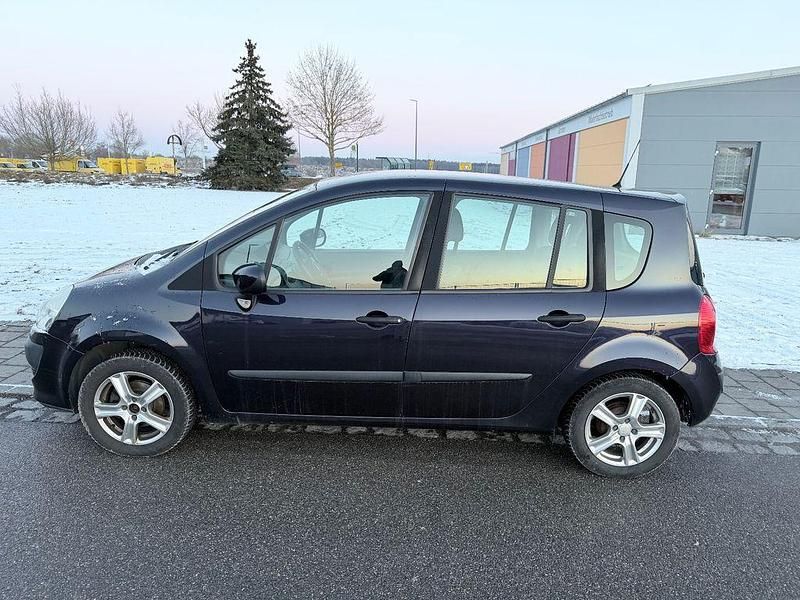 Gebraucht Renault Grand Modus Authentique 75 PS (55 kW) 2008 Violet Van / Kleinbus