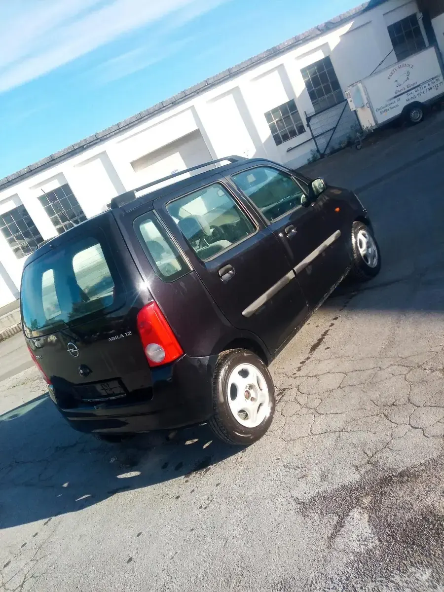 Gebraucht Opel Agila 70 PS (51 kW) 2001 Schwarz Van / Kleinbus