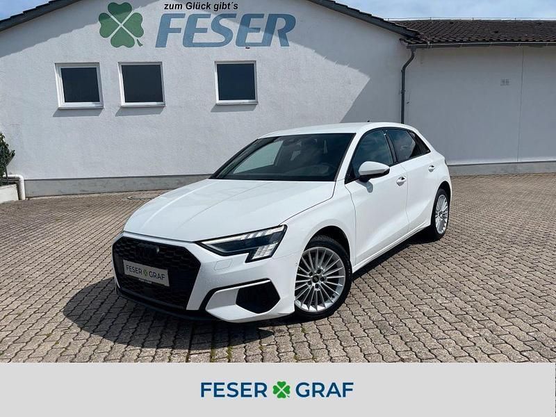 Ibisweiß Gebraucht 2022 Audi A3 Advanced Plus Limousine | 23.890 € (Guter Preis) - Bild 1/4